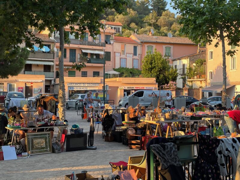 Inscriptions au vide grenier nocturne le 8 juillet du Comité des Fêtes
